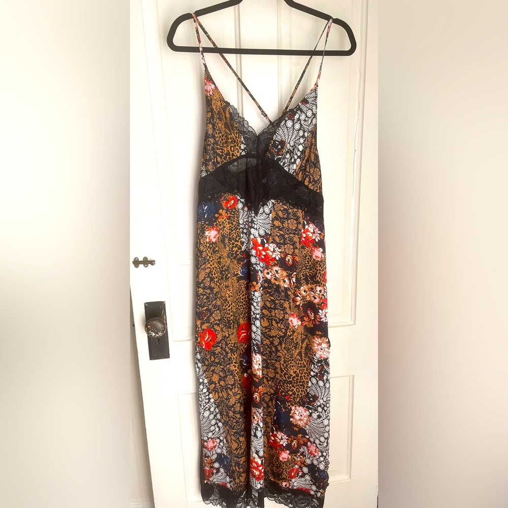 Free People Lace Slip Dress LG Never Worn